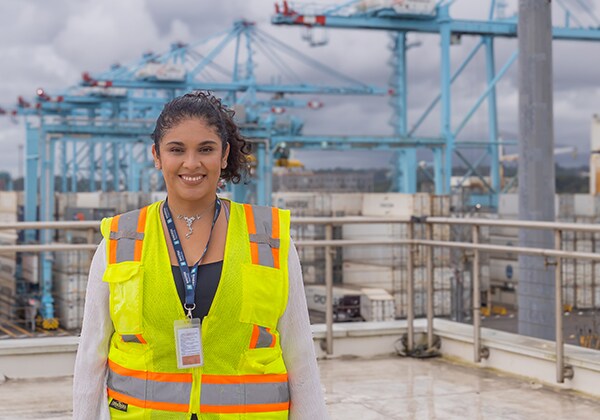 Katherine Valdivia Álvarez APM Terminals Moín