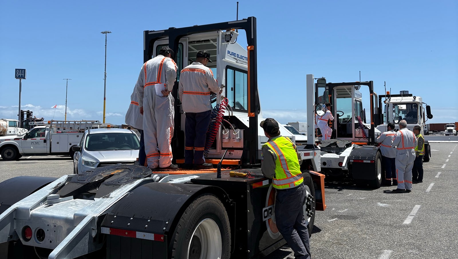 APM Terminals Pier 400 Orange EV