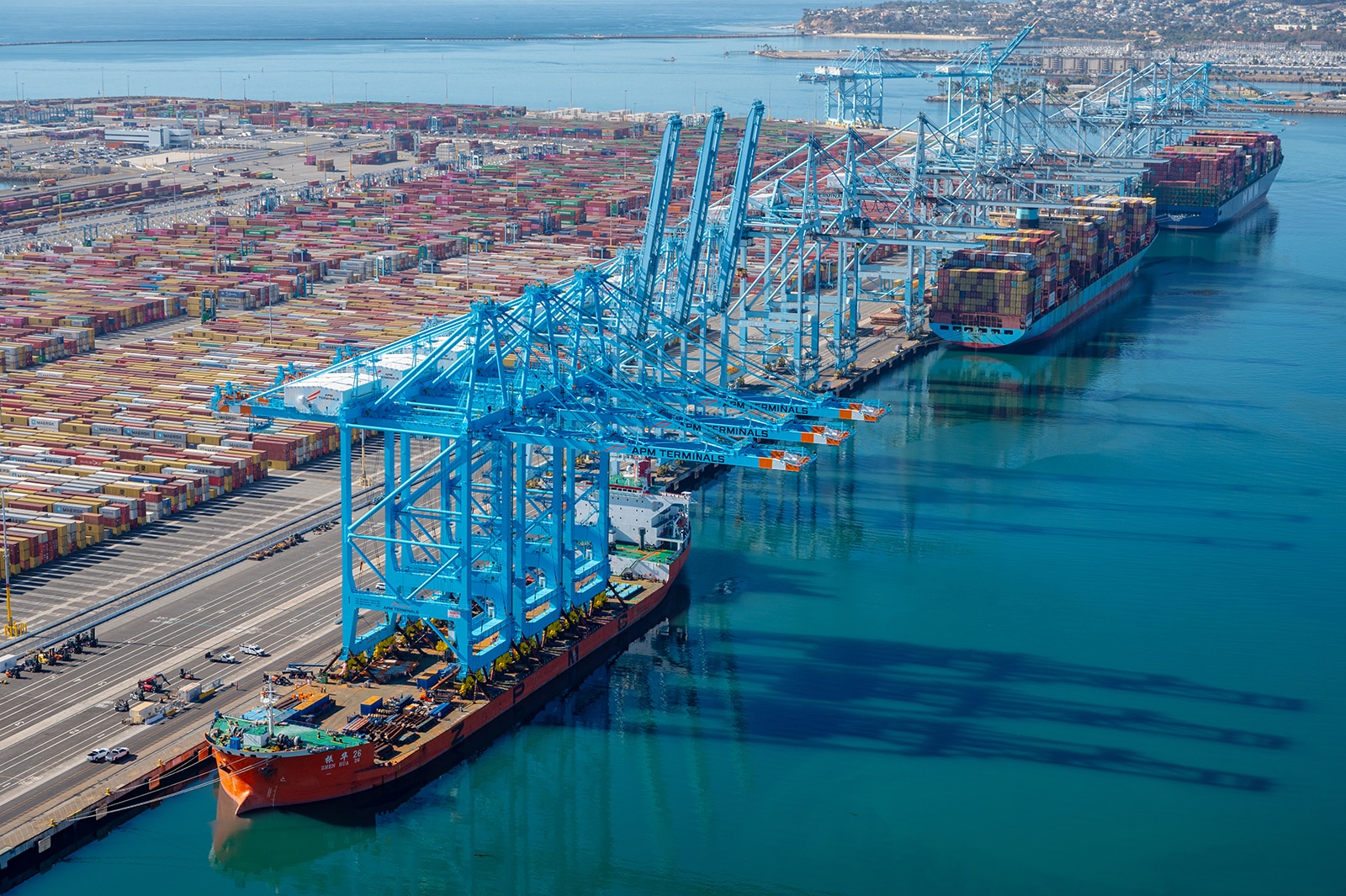 Apm Terminalk Growth - APM Terminals