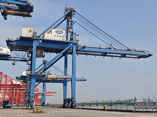 STS crane