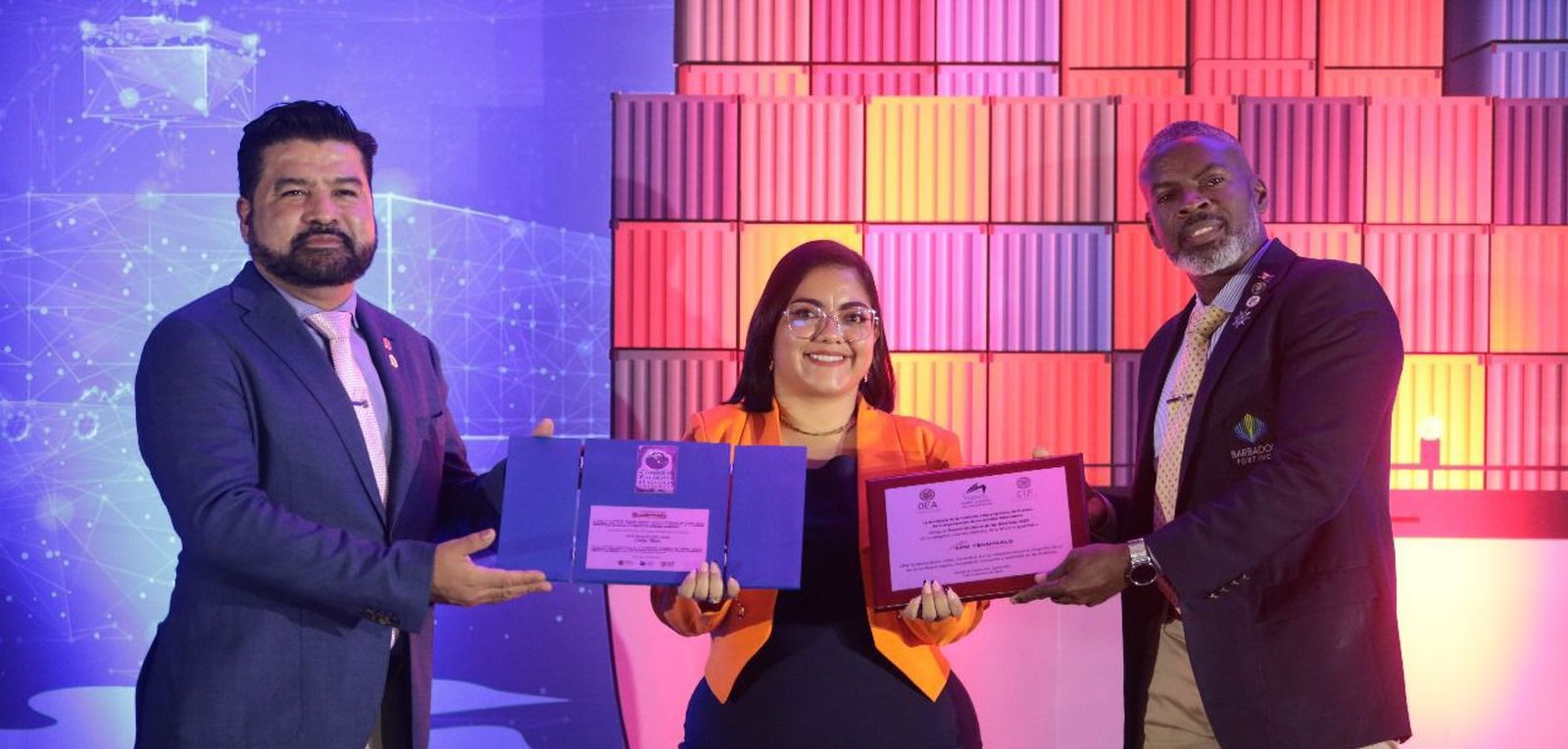 APM Terminals Moín Krizia Canton award