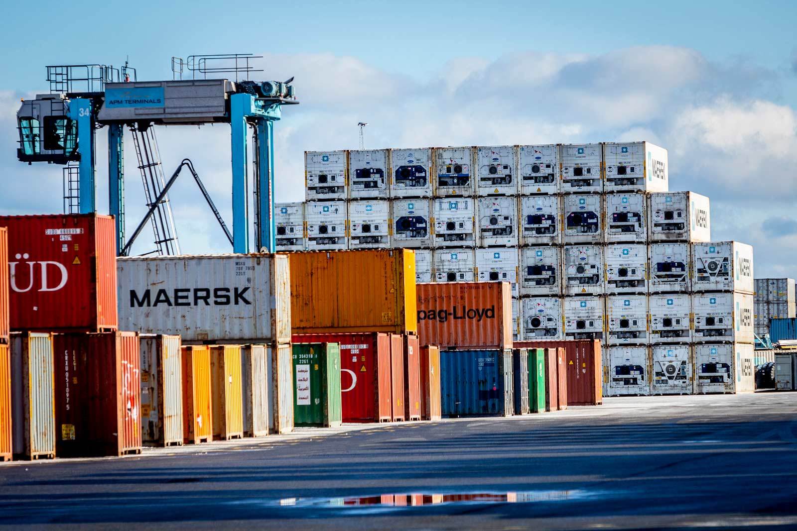 Monitor the condition of your container, anytime, anywhere - APM Terminals