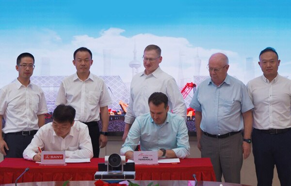 sany-apmterminals-signing-ceremony-600