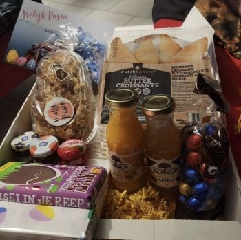 apmt-mvii-supports-the-foodbank-350 mvii