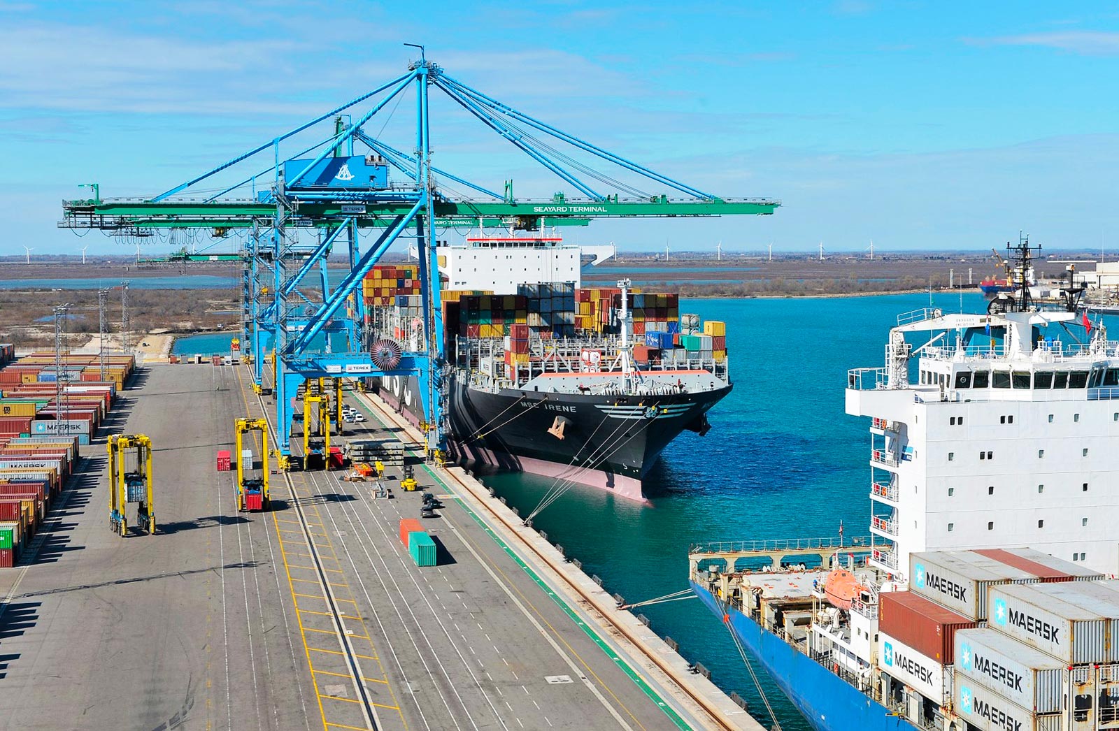 Fos Terminal Marseille Fos - APM Terminals