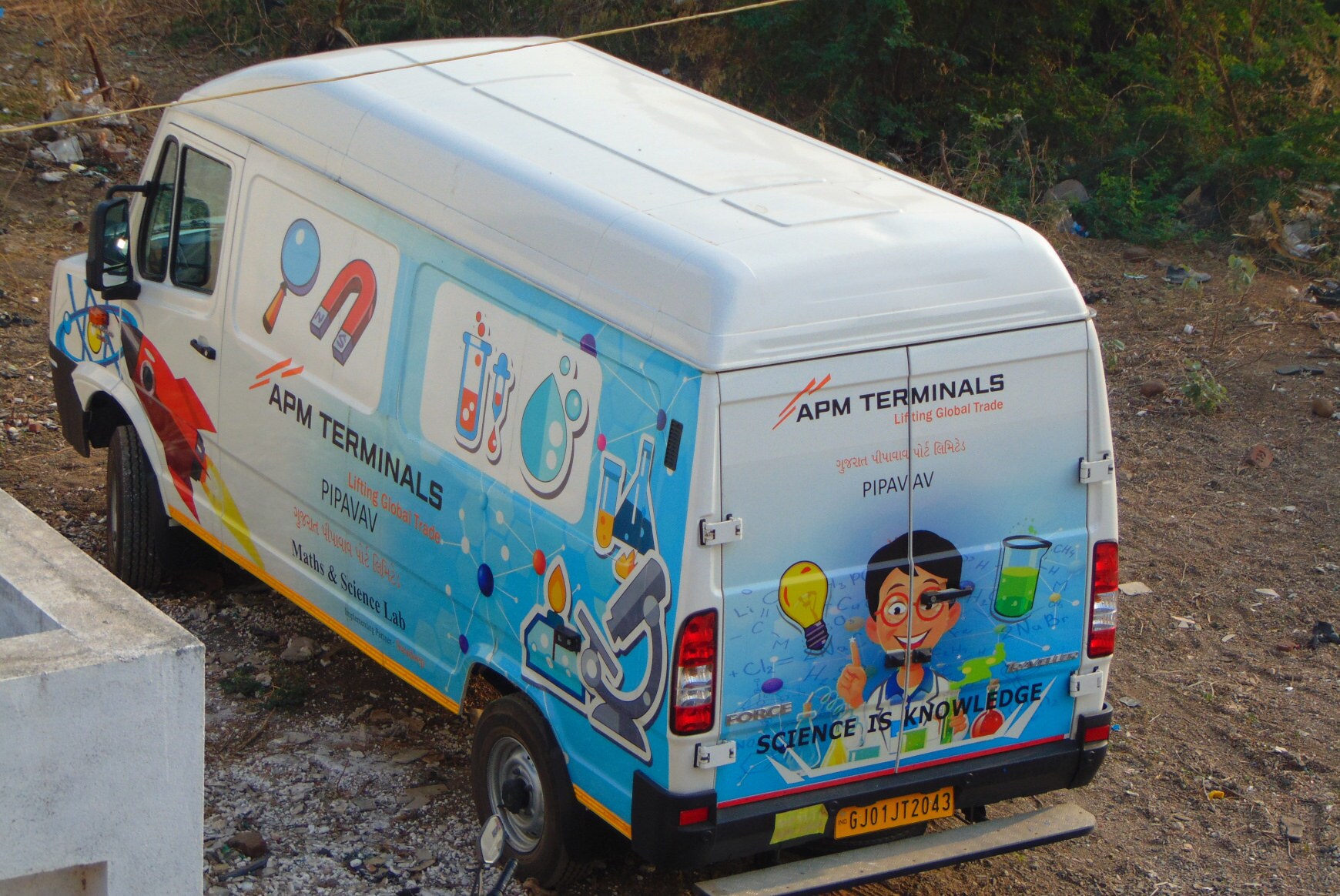 220110-lab-on-wheel-1