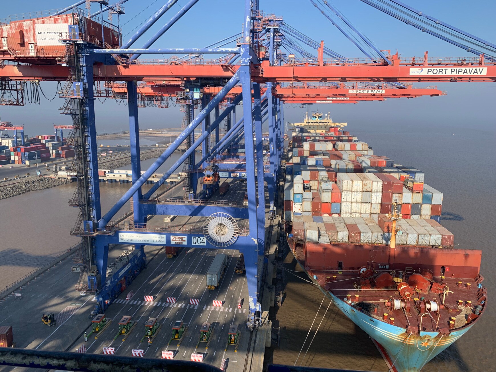 220222-apm-terminals-pipavav-berth-productivity
