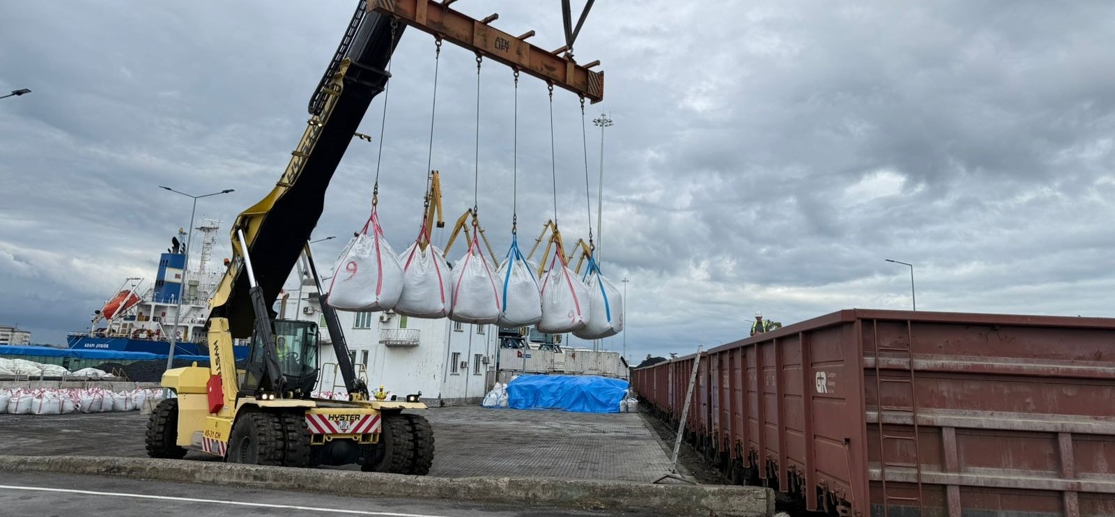 /mainsite/europe/Poti/news/big bags