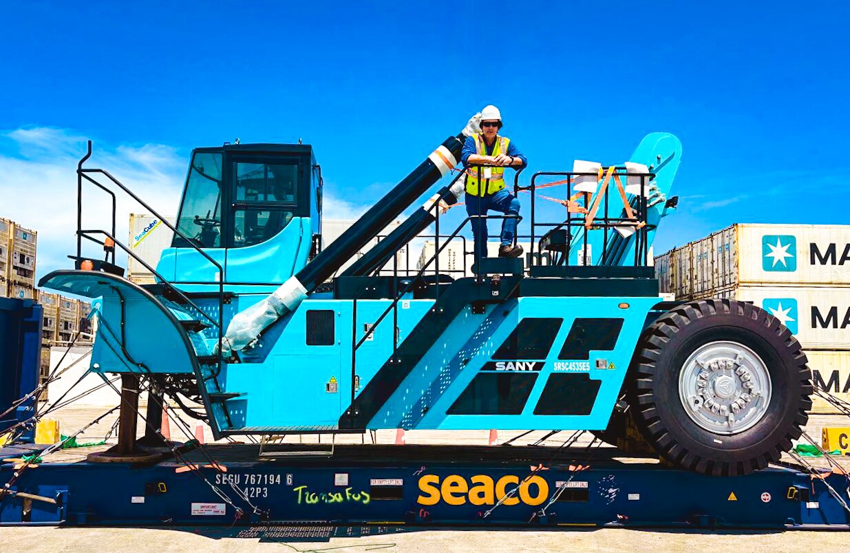 electric reach stacker